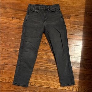 American Eagle Black Mom Jean